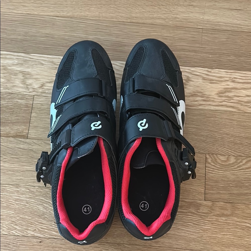 Black Cycling Shoes with Red Trim